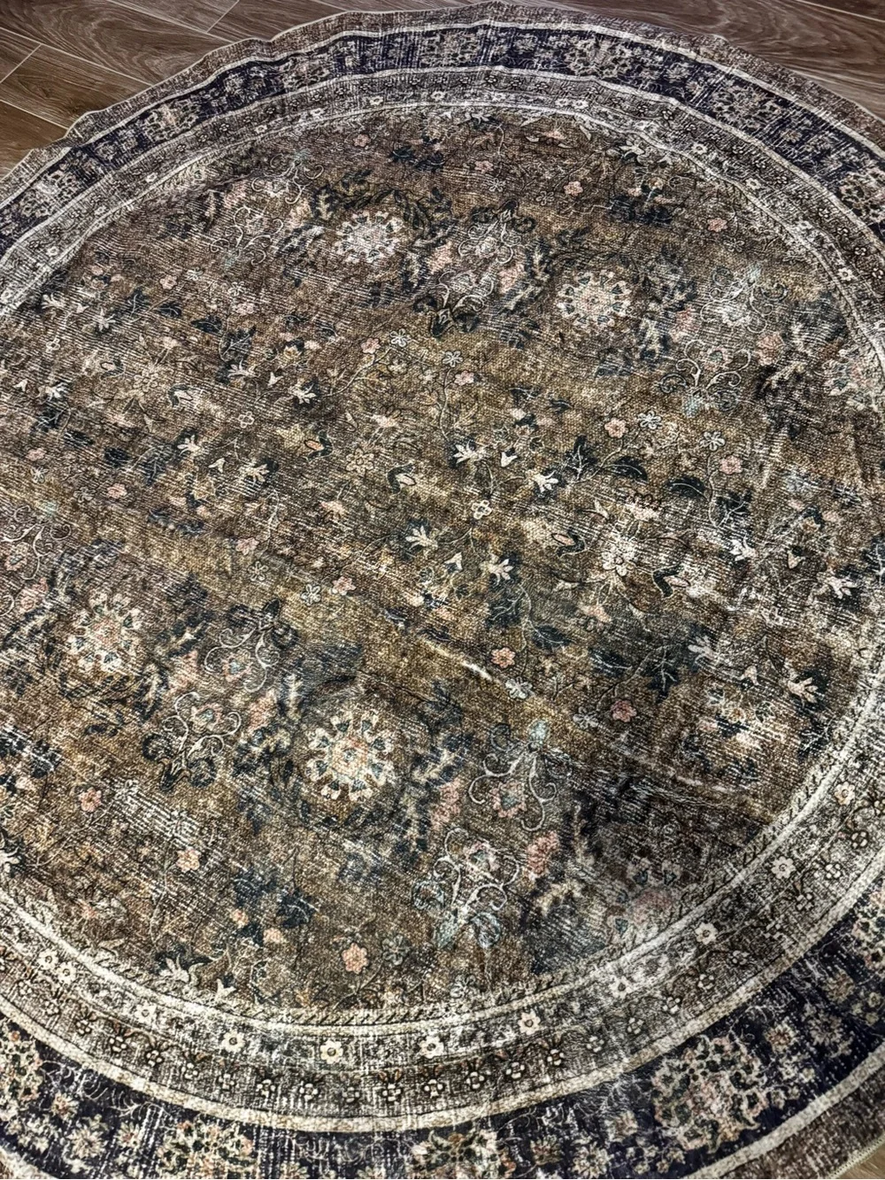 Round Vintage-Inspired Area Rug in Brown and Blue 6 ft